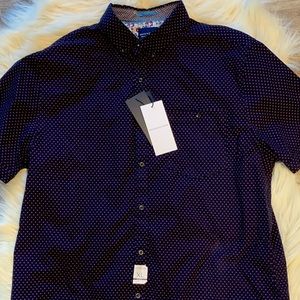 Denim & Flower men’s Slim Fit Button Down shirt